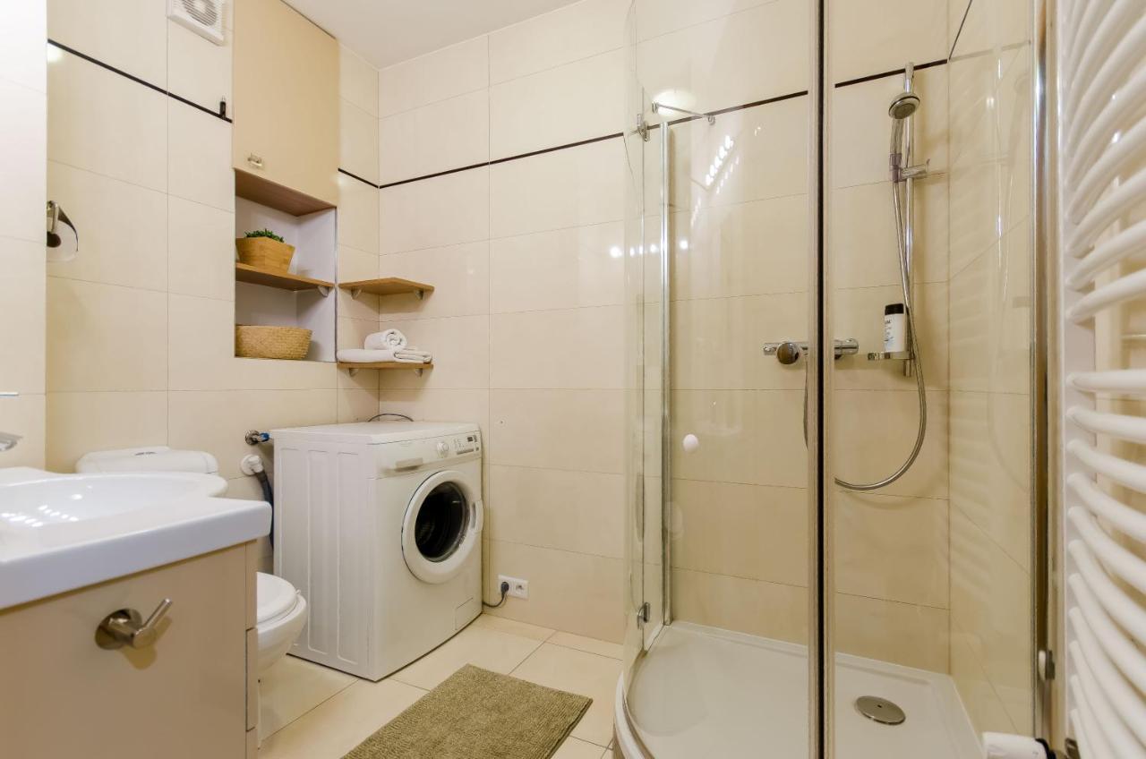 Appartement Family - Private Parking Krakau